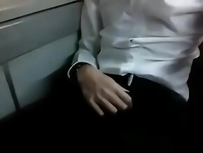 sục cặc trên xe bus