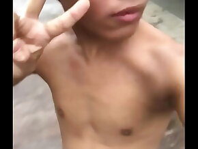 肉便器かずと　野外全裸露出1